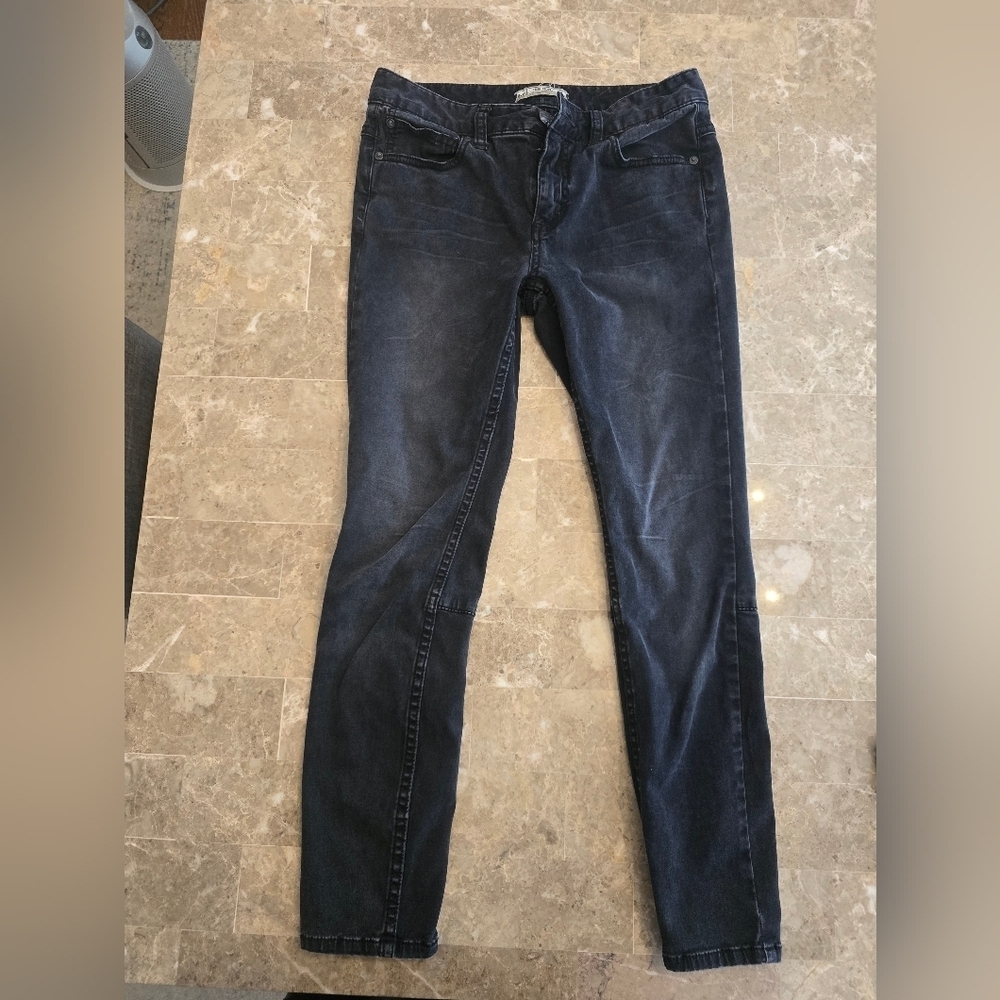 Free People Black Skinny Pants With Zippers Sz 27